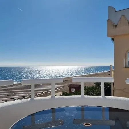 Sea Front In Apartment